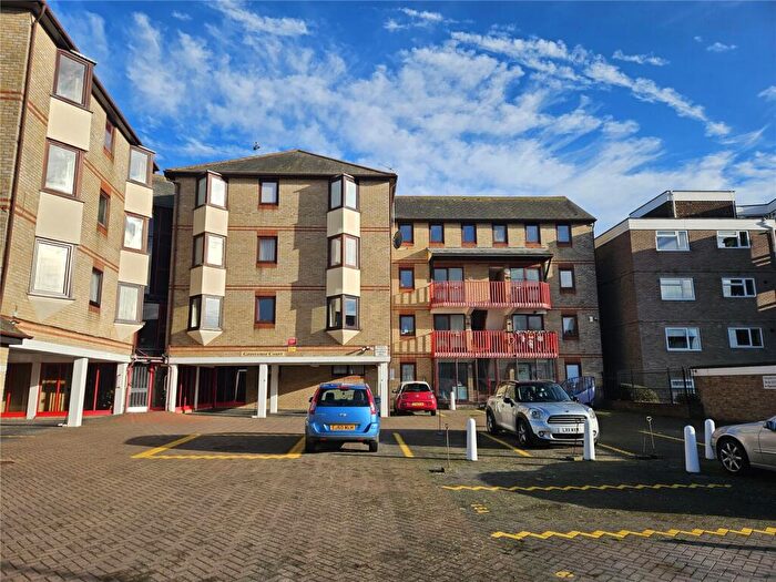 2 Bedroom Duplex For Sale In Rosemary Road, Clacton-on-Sea, Essex, CO15