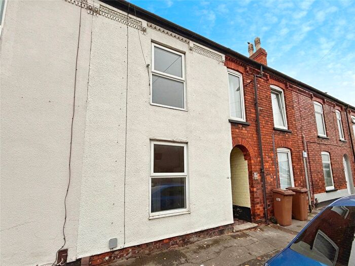 3 Bedroom Terraced House To Rent In Cross Street, Lincoln, Lincolnshire, LN5