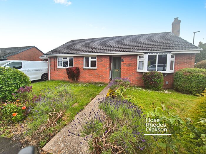 3 Bedroom Bungalow To Rent In Fieldfare Road, Newport, PO30