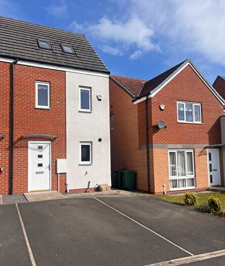3 Bedroom Semi-Detached House To Rent In Osprey Way, Osprey Way, Hartlepool, TS26