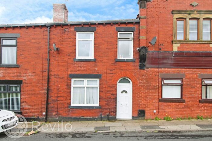 3 Bedroom Terraced House To Rent In Dewhirst Road, Rochdale, OL12
