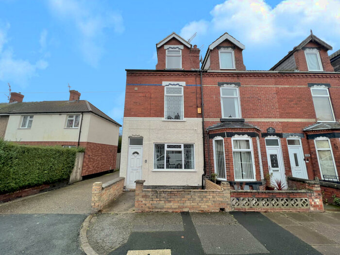4 Bedroom Terraced House To Rent In Marshfield Avenue, Goole, DN14