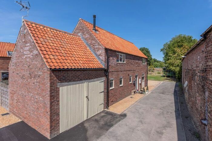 3 Bedroom Semi-Detached House For Sale In Flaxton, York, YO60