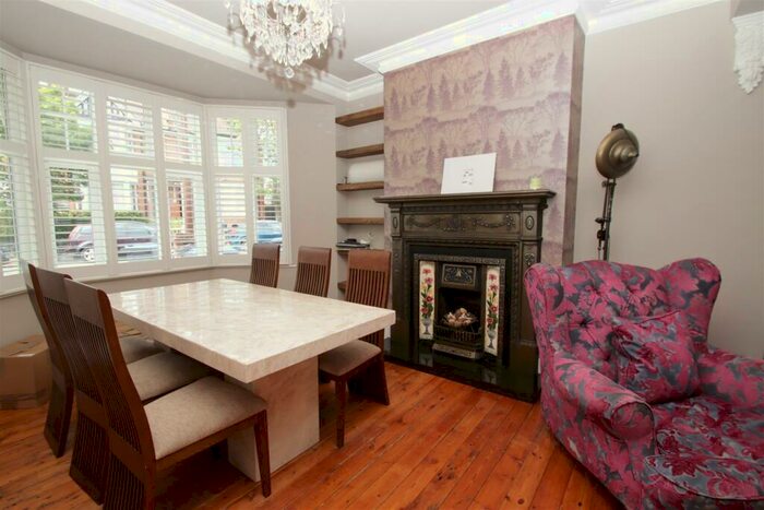 3 Bedroom Terraced House To Rent In New River Crescent, Palmers Green, N13