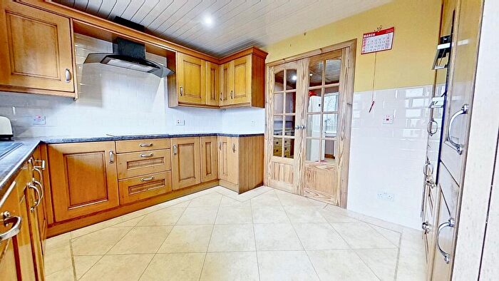 3 Bedroom Terraced House For Sale In Quentin Rise, Livingston, EH54