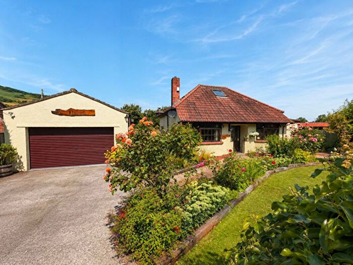 3 Bedroom Bungalow For Sale In Bristol Road, Brent Knoll, TA9