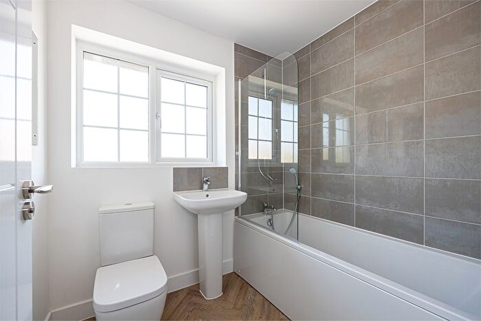 4 Bedroom Semi-Detached House To Rent In Leaf Living At Green Oaks, Hednesford Avenue, Quedgeley, Gloucester, GL2
