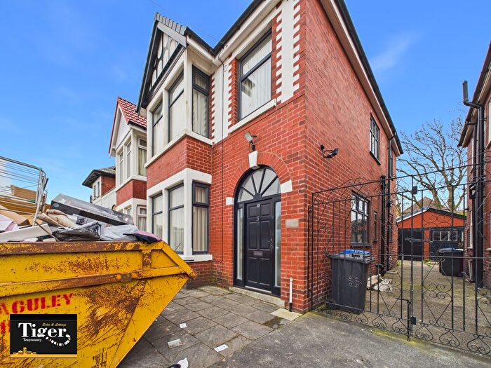 3 Bedroom Semi-Detached House To Rent In Warley Road, Blackpool, FY1