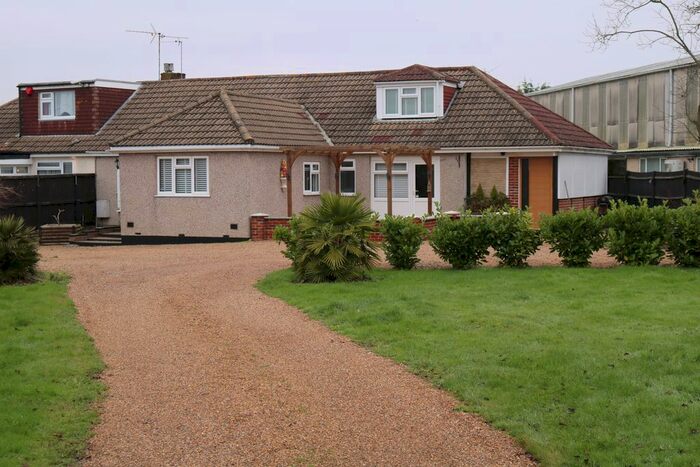 4 Bedroom Property To Rent In London Road, West Kingsdown, Kent, TN15