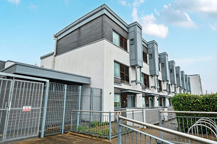 4 Bedroom House For Sale In Paget Street, Southampton, Hampshire, SO14