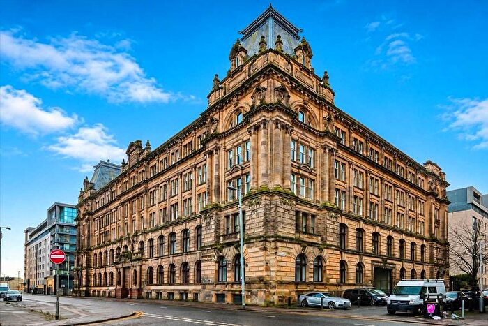 2 Bedroom Flat For Sale In Morrison Street, Kinning Park, Glasgow, G5