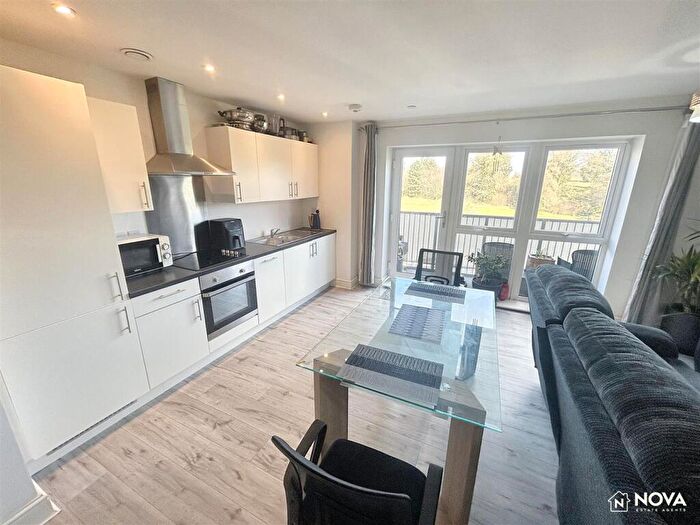 1 Bedroom Apartment For Sale In Juneberry Apartments, LU1