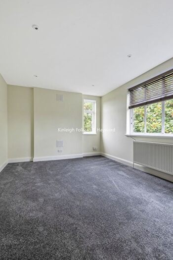 1 Bedroom Flat To Rent In Haslemere Road, London, N8