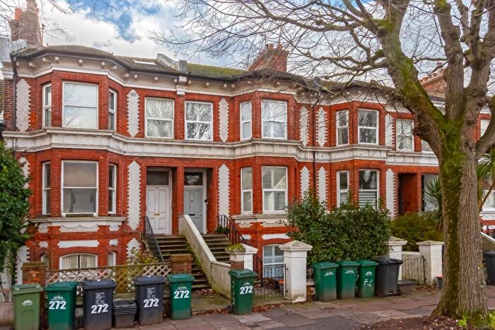2 Bedroom Flat For Sale In New Church Road, Hove, BN3