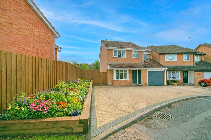 4 Bedroom Detached House For Sale In Grassington, Bancroft, MK13