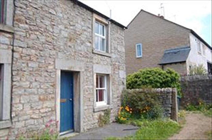 2 Bedroom House To Rent In East View, Galgate, Lancaster, LA2