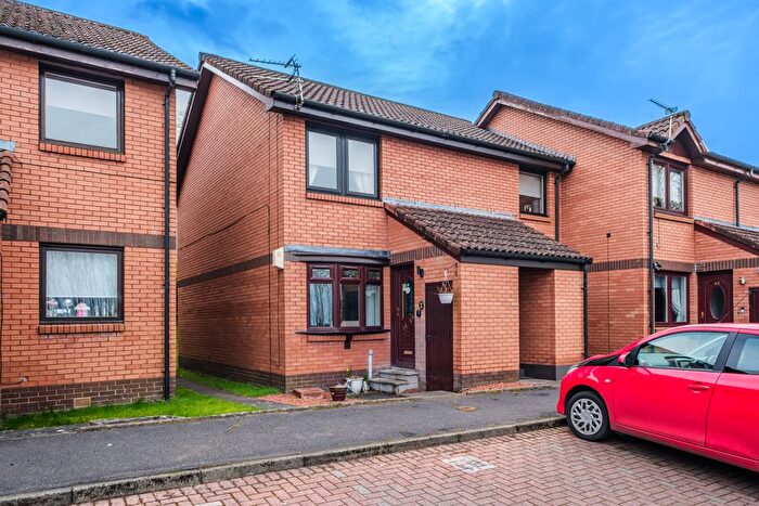 2 Bedroom Flat For Sale In Miller Street, Wishaw, ML2