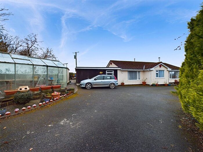 4 Bedroom Bungalow For Sale In Woodacott, Holsworthy, EX22