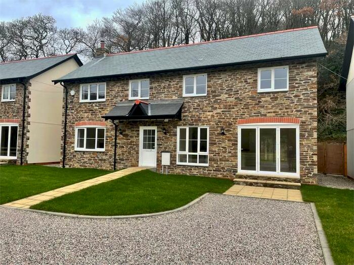 4 Bedroom Detached House To Rent In Riverbank Cottages, Mill Lane, Grampound, Cornwall, TR2