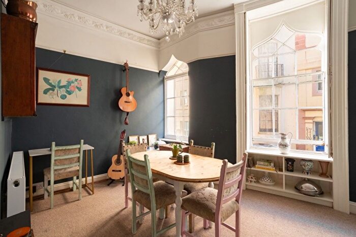 1 Bedroom Flat For Sale In Marine Parade, Brighton, BN2
