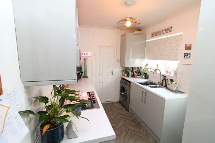 3 Bedroom Terraced House To Rent In Chaucer Road, Gillingham, ME7