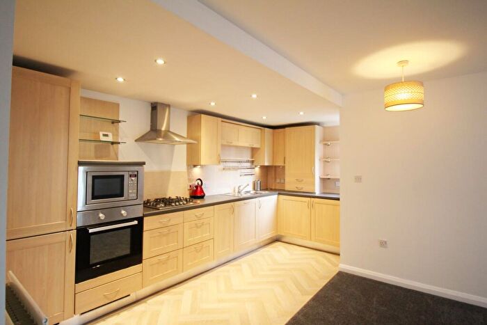 2 Bedroom Apartment To Rent In Flat, Wyndthorpe Court, Wickersley Road, Rotherham, S60