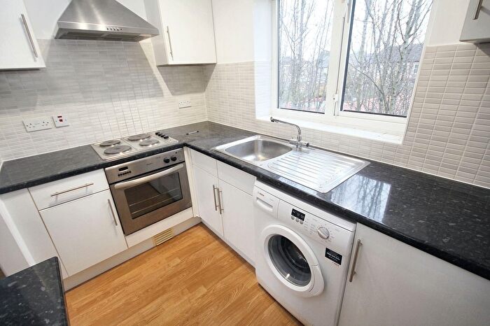 1 Bedroom Flat To Rent In Copthorne Mews, Hayes, UB3