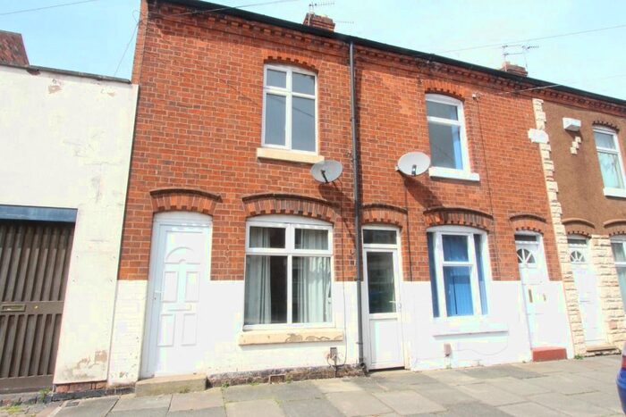 2 Bedroom Terraced House To Rent In Vernon Road, Aylestone, Leicester, LE2