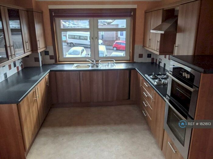 2 Bedroom Flat To Rent In Field St, Hamilton, ML3