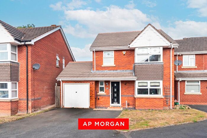4 Bedroom Detached House For Sale In Rowan Drive, Birmingham, West Midlands, B28