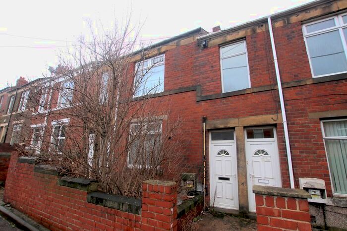 2 Bedroom Flat To Rent In Park Road, South Moor, Stanley DH9