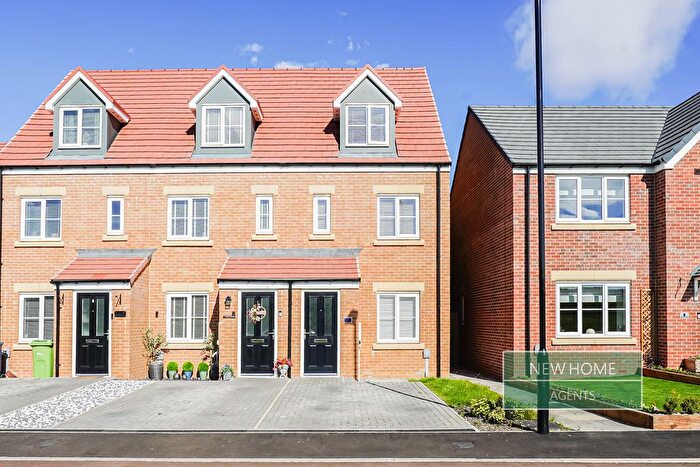 3 Bedroom End Of Terrace House For Sale In Cyberus Crescent, Philadelphia, Houghton Le Spring, DH4