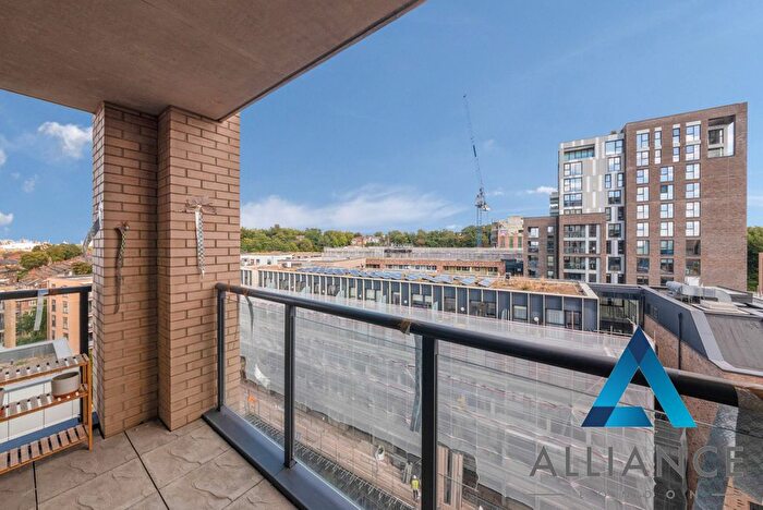 1 Bedroom Flat For Sale In Centenary Heights, Larkwood Avenue, London, SE10