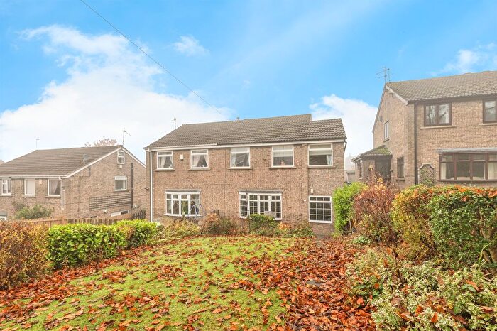 3 Bedroom Semi Detached House For Sale In Marne Avenue, Clayton, Bradford, BD14