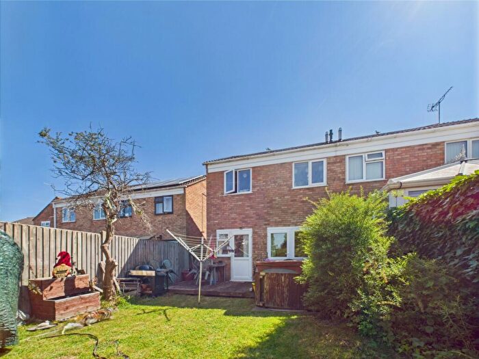 3 Bedroom Semi-Detached House For Sale In Thistle Downs, Northway, Tewkesbury, GL20