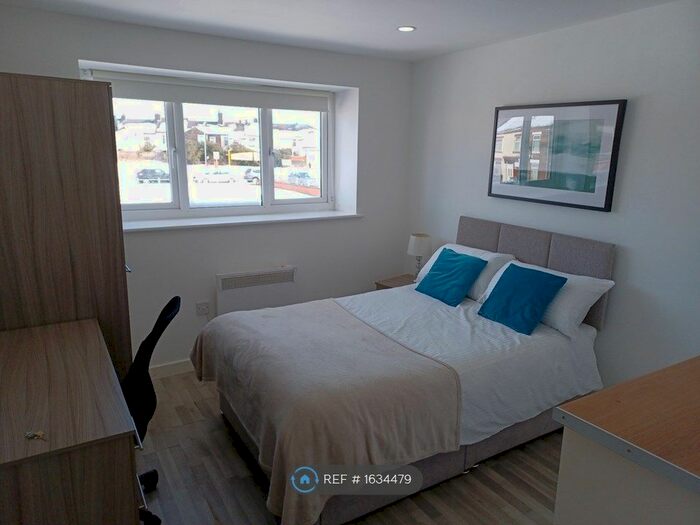 Studio To Rent In Ratton Street, Stoke-On-Trent, ST1