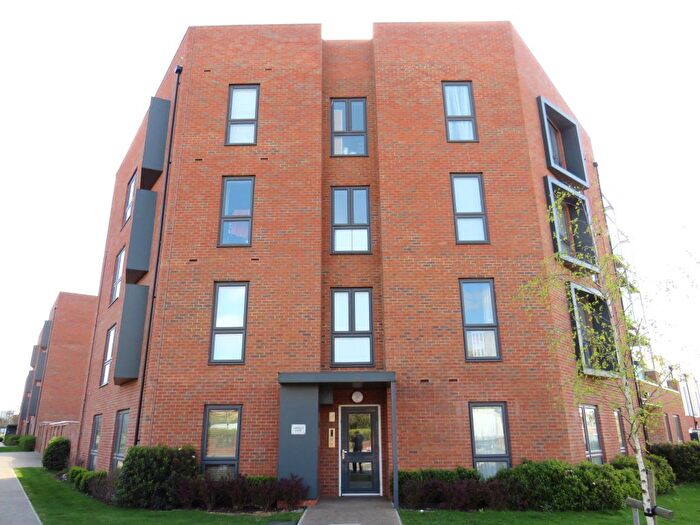 2 Bedroom Flat To Rent In Brabazon Road, Hounslow, TW5