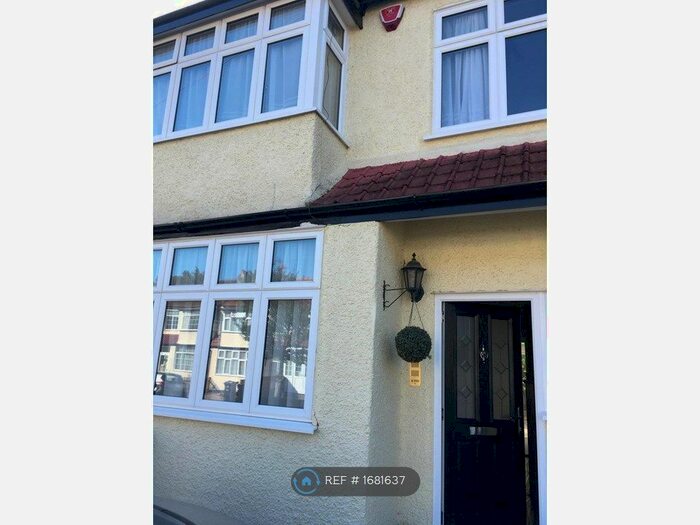 3 Bedroom Terraced House To Rent In Abercairn Road, London, SW16