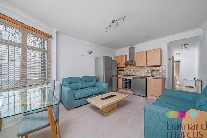 2 Bedroom Flat For Sale In Faber Gardens, London, NW4