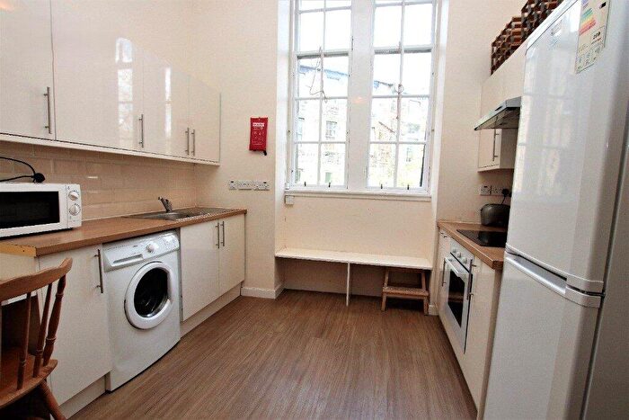2 Bedroom Apartment To Rent In Glen Street, Tollcross, Edinburgh, EH3