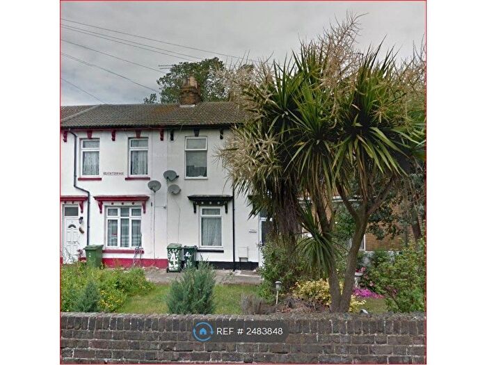 2 Bedroom Terraced House To Rent In Beach Street, Sheerness, ME12