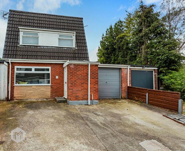 4 Bedroom Detached House For Sale In Dalebrook Close, Little Lever, BL3