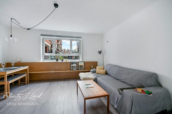 1 Bedroom Flat For Sale In Lordship Terrace, London, N16