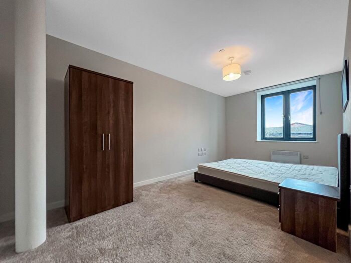 1 Bedroom Property To Rent In Block E, Victoria Riverside, Leeds, LS10
