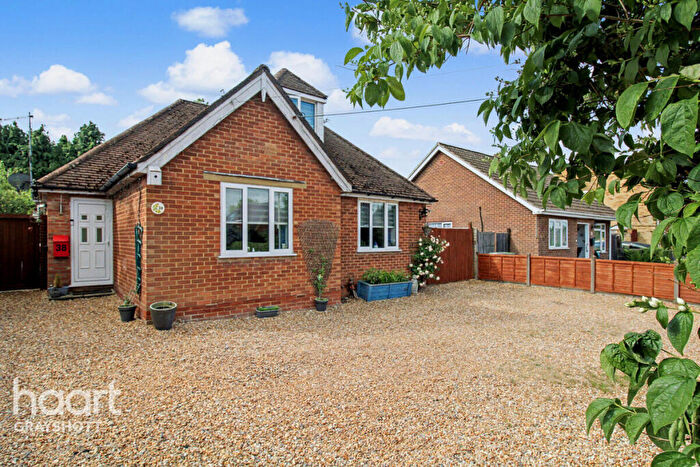 4 Bedroom Detached Bungalow For Sale In Windsor Road, Lindford, GU35