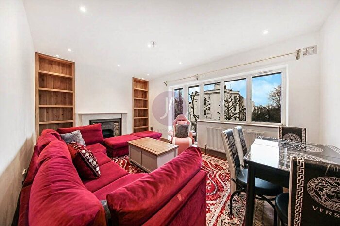 3 Bedroom Flat To Rent In Warner House, Abercorn Place, St. Johns Wood, London, NW8