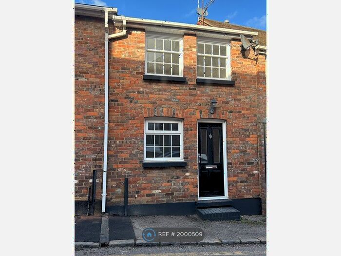 2 Bedroom Terraced House To Rent In Parsonage Place, Tring, HP23