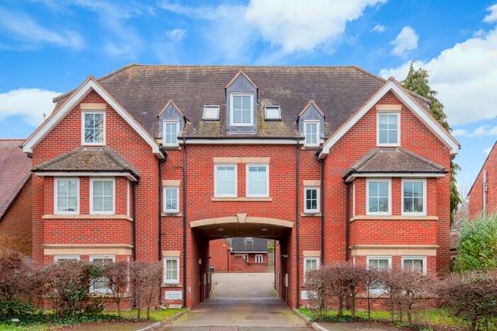 2 Bedroom Apartment To Rent In Kennington Road Kennington, OX1