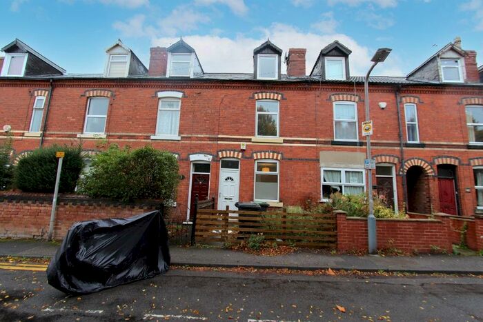 4 Bedroom Terraced House To Rent In Derby Street, Beeston, NG9