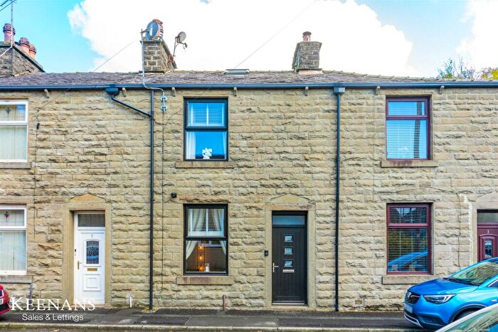 2 Bedroom Terraced House For Sale In Holt Street, Rossendale, BB4